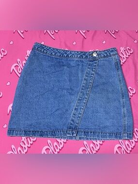NWOT Forever 21 Denim Casual Short Layered Button Fashion Mini Skirt Bottoms
